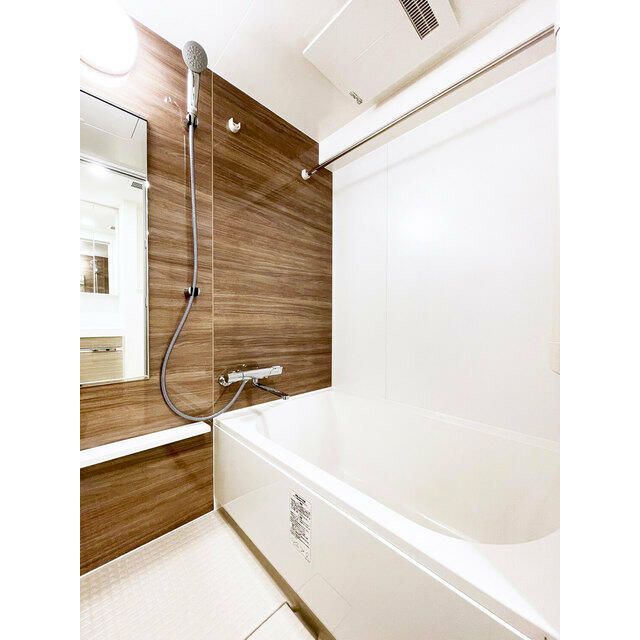 バス・シャワールーム　日々の疲れを癒すお風呂付です