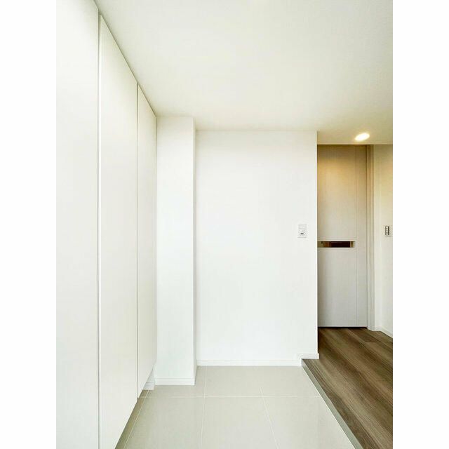 玄関　シンプルで使いやすい玄関です