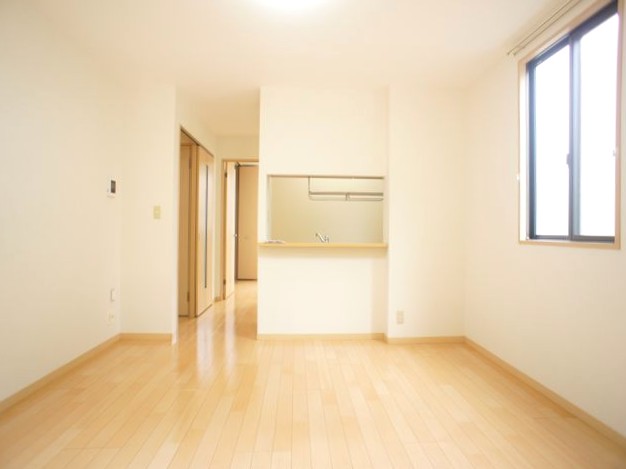 居室・リビング　会話をしながらお料理できる対面キッチンです♪