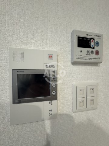 セキュリティ　セレニテ難波ミラク壱番館　モニター付きインターホン