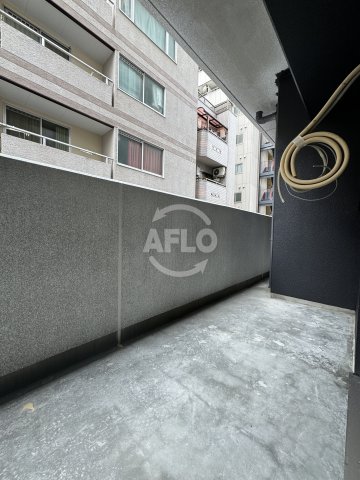 バルコニー　セレニテ難波ミラク壱番館　バルコニー