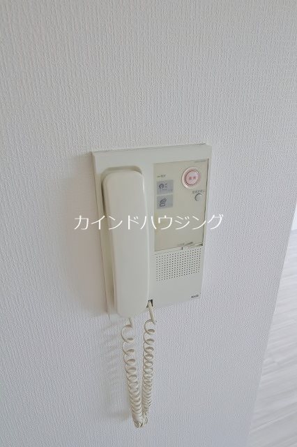 その他設備　インターホン受話器