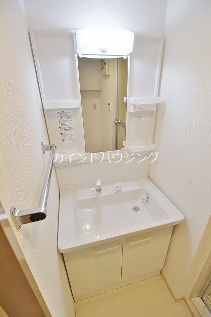 洗面設備　シャンプドレッサー