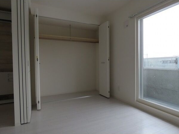 収納　衣類の収納に便利なクローゼットが付いています！