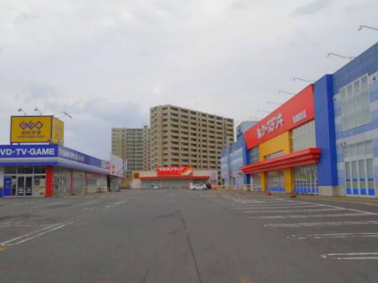 ショッピングセンター　麻生ショッピングセンター（ショッピングセンター）まで983m