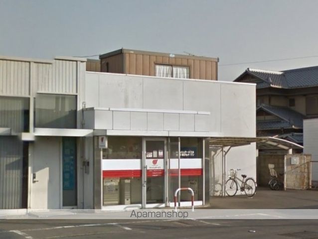 銀行　香川銀行　仏生山支店（銀行）まで1175m