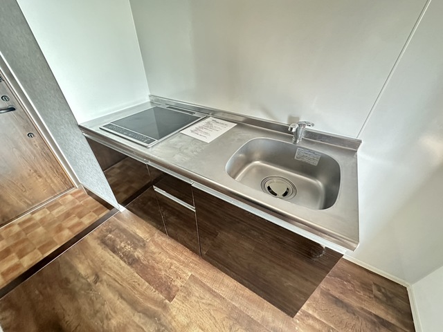 キッチン　同施工会社参考写真です