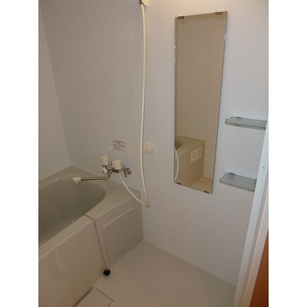 バス・シャワールーム　お風呂で日々の疲れを落としましょう