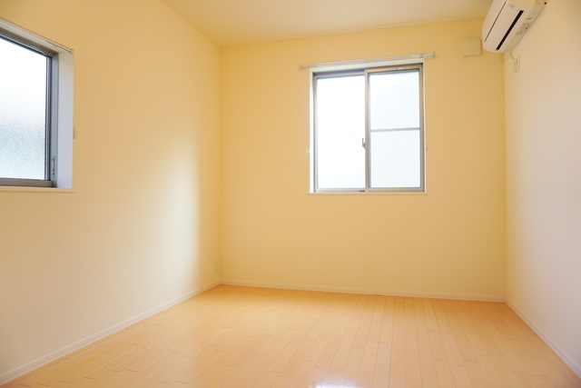 居室・リビング　※他号室のお写真です