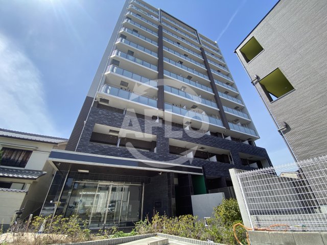 建物外観　オリエンテム　外観