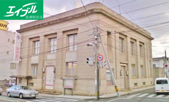 銀行　中国銀行小橋支店（銀行）まで571m