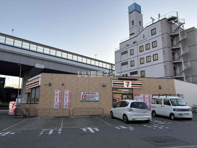 コンビニ　セブンイレブン神戸住吉南町3丁目店（コンビニ）まで376m
