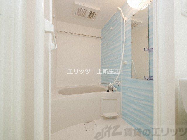 バス・シャワールーム　下駄箱