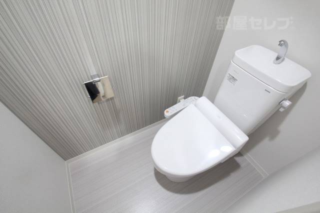 トイレ　※２０１号室室内参照