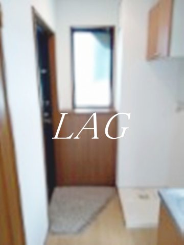 玄関　玄関です。