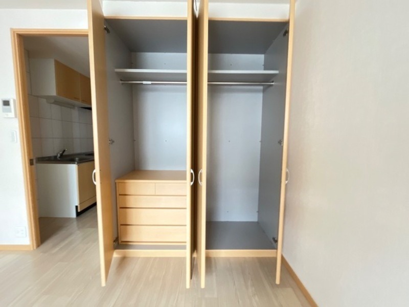 収納　図面と現状に相違がある場合には現状を優先