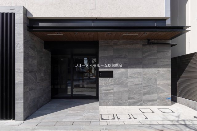 エントランス　★《見学予約受付中》当店では契約金がクレジット決済可能です★