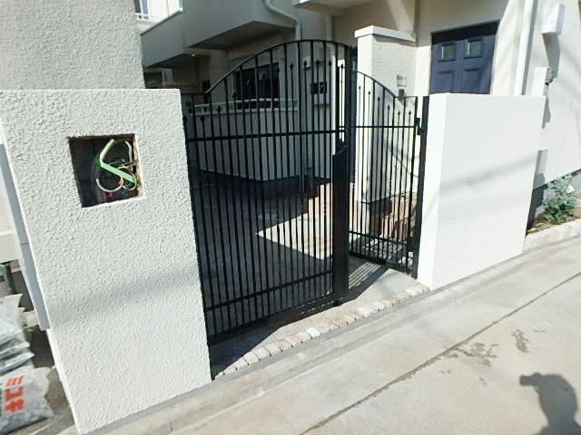 エントランス　エントランス