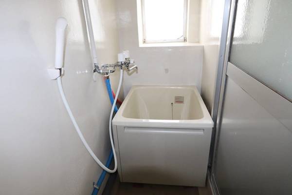 バス・シャワールーム　ビレッジハウスの同一物件・同一タイプの間取りの写真です