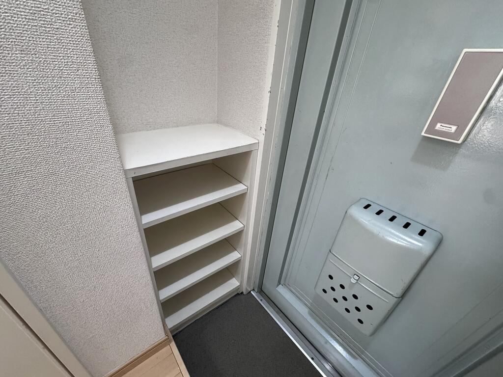 その他　靴箱