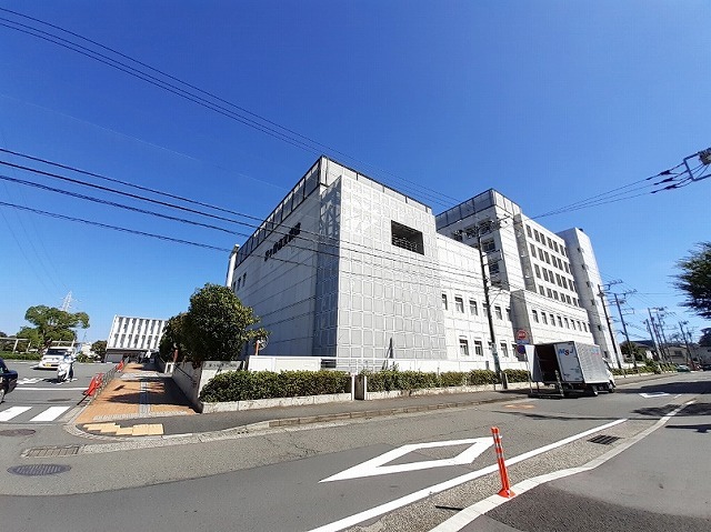 病院　茅ヶ崎市民病院（病院）まで1000m