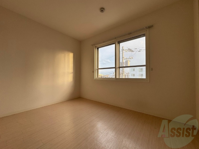 その他部屋・スペース　広々していて使いやすい洋室になっていました！