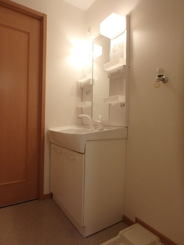 洗面設備　図面と現状に相違がある場合には現状を優先