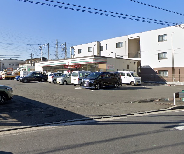 コンビニ　セブンイレブン 横浜鶴見二ツ池店（コンビニ）まで850m