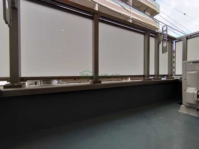 バルコニー　別部屋の参考写真となります