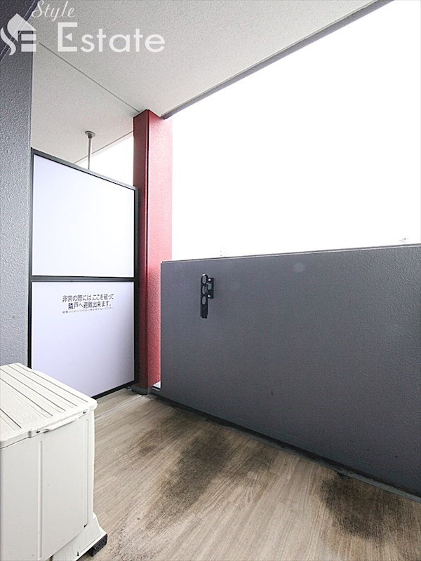 バルコニー　バルコニー