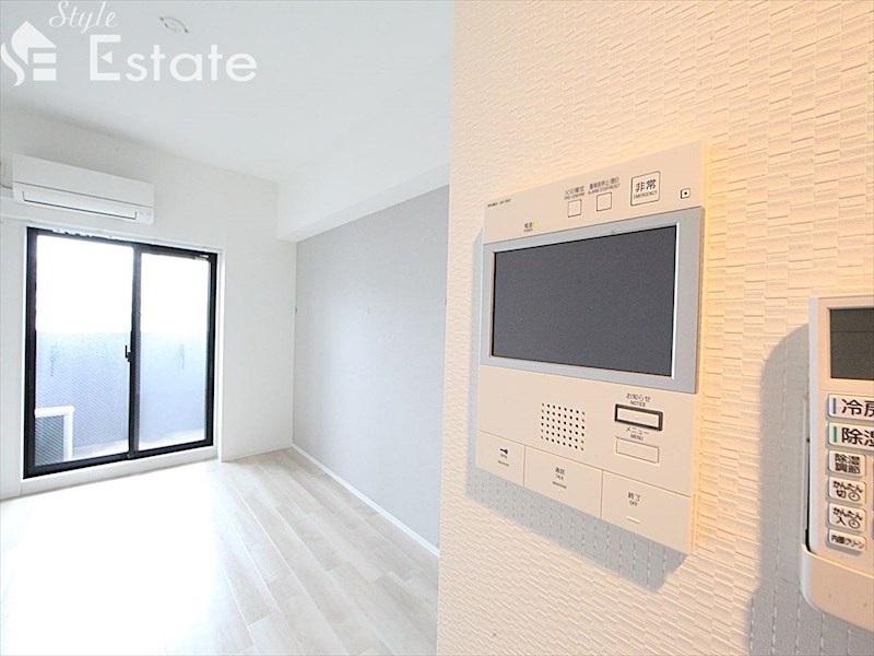 セキュリティ　モニター付きインターホン