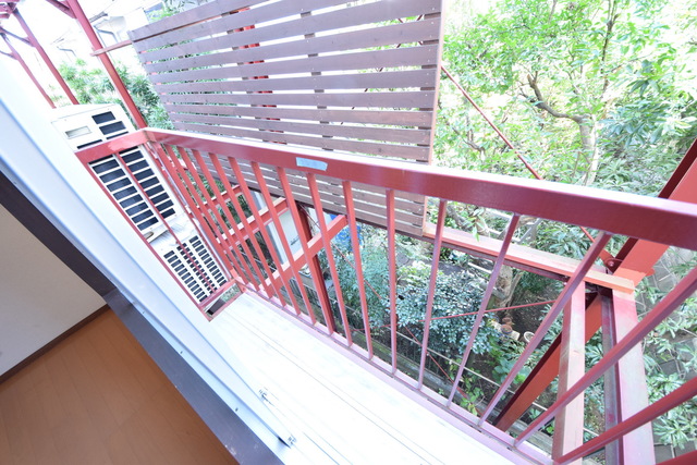 バルコニー　★布団も干せますよ★