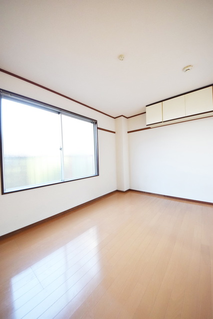 居室・リビング　★新生活初めてみませんか★