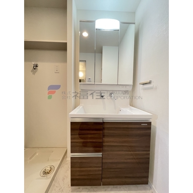 洗面設備　１１０４号の写真になります。