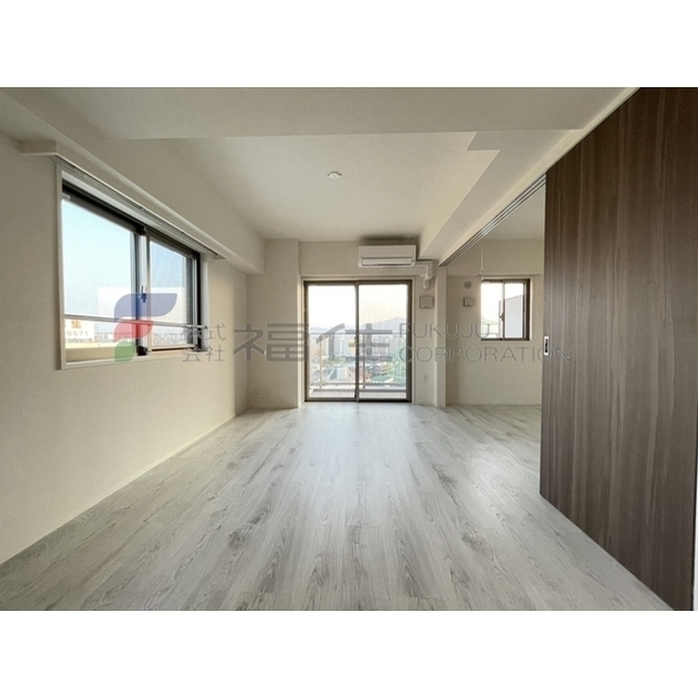 居室・リビング　１１０４号の写真になります。