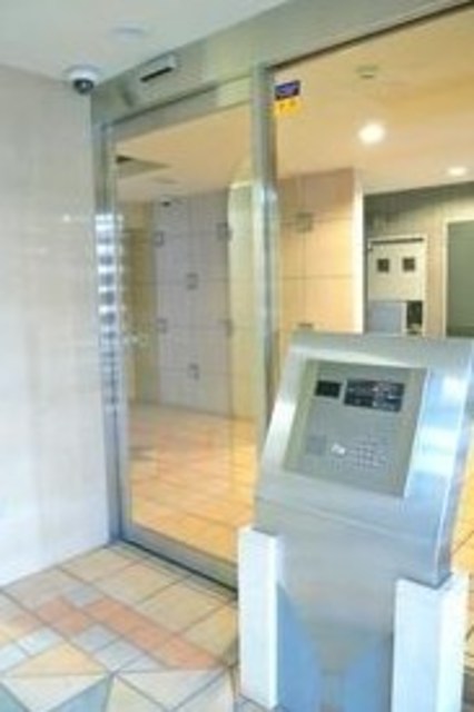 セキュリティ　オートロック完備