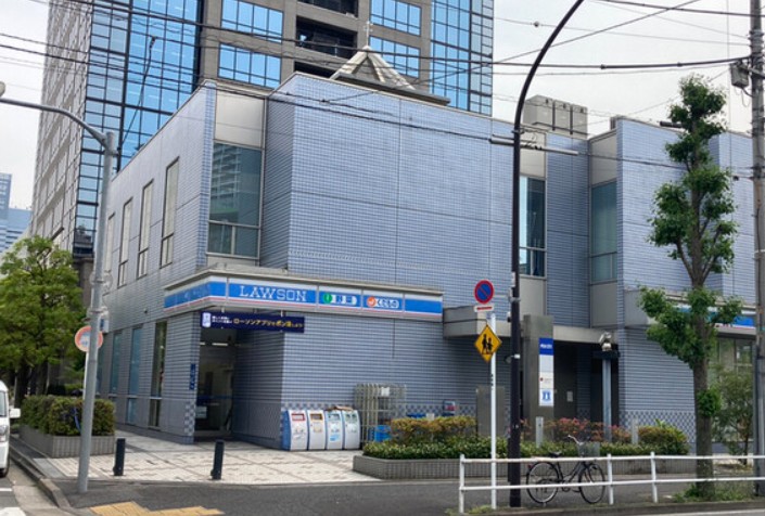コンビニ　ローソン 芝浦埠頭店（コンビニ）まで110m