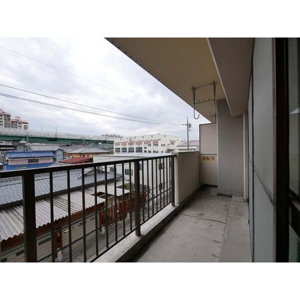 バルコニー　※305号室の写真です