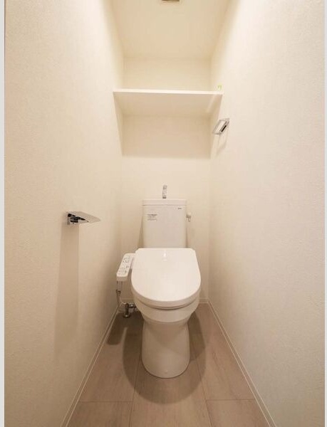 トイレ　トイレはウォシュレット完備♪