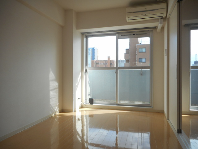 居室・リビング　洋室５．７帖