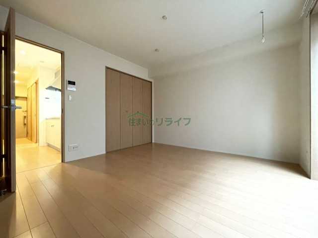 居室・リビング　アヴニール三軒茶屋