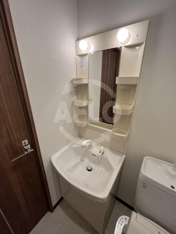 洗面設備　アリビオ港晴　独立洗面台