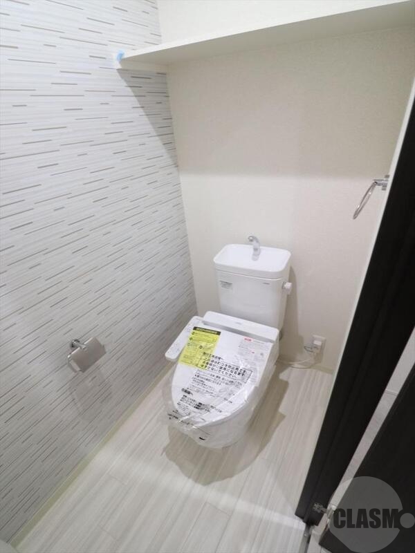 トイレ　温水洗浄便座