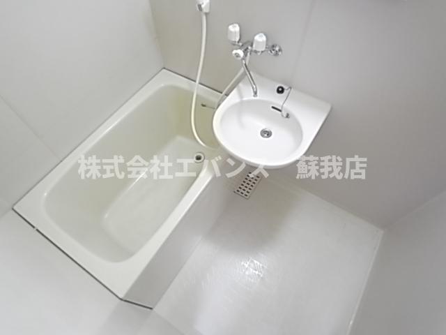 バス・シャワールーム　日々の暮らしに欠かせないお風呂です