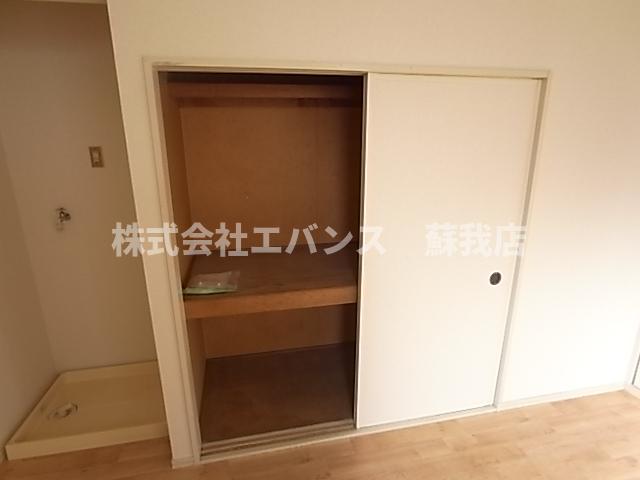 収納　たっぷりとした収納スペースです