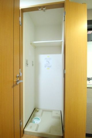 洗面設備　（別タイプ参考写真）レジオス池袋イースト　豊島区東池袋5