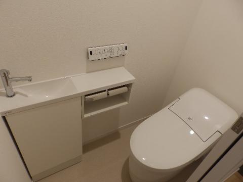 トイレ　トイレ