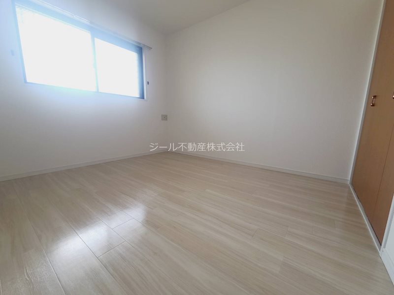その他部屋・スペース　南向きで日当たり良好。