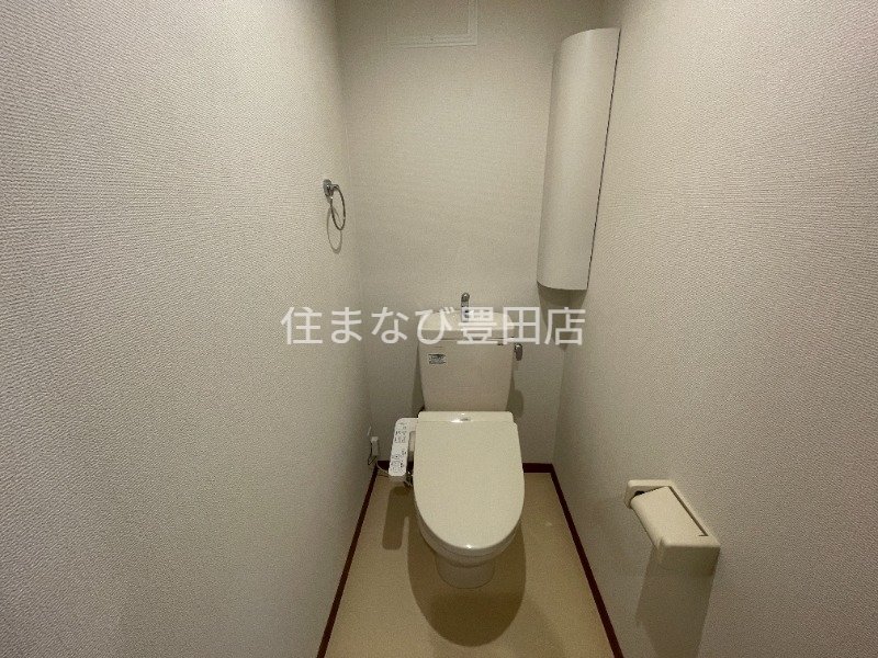 トイレ　同型完成モデル