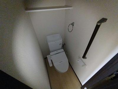 トイレ　温水洗浄便座設置